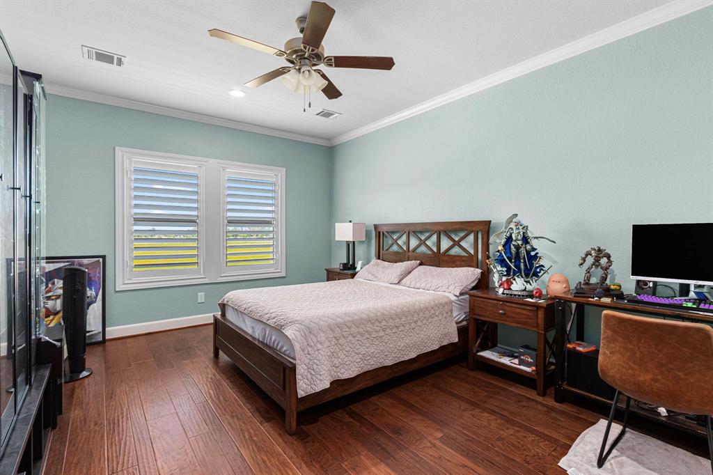 1818 Eagle Creek Drive, Friendswood, Texas image 33