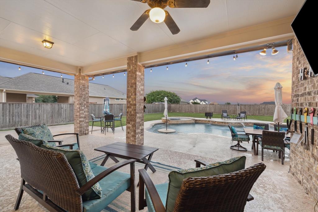 13426 Sunrise Bluff Drive, Hockley, Texas image 28