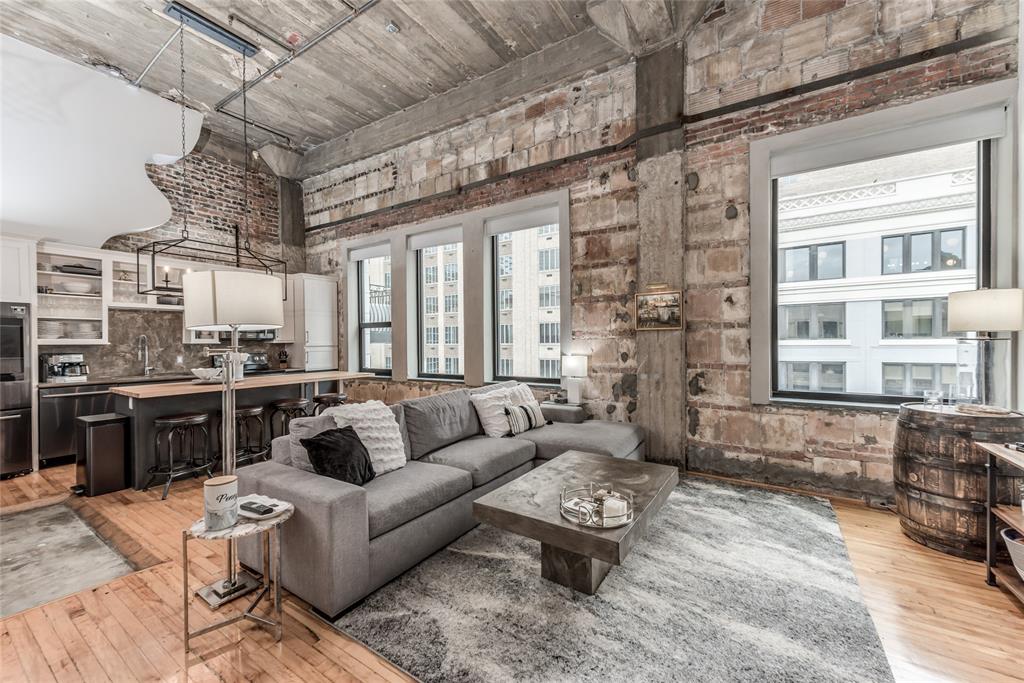 705 Main Street 801