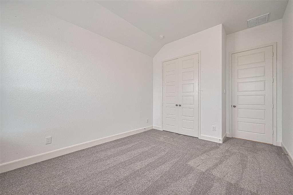 2620 Ballast Green Drive, Texas City, Texas image 33