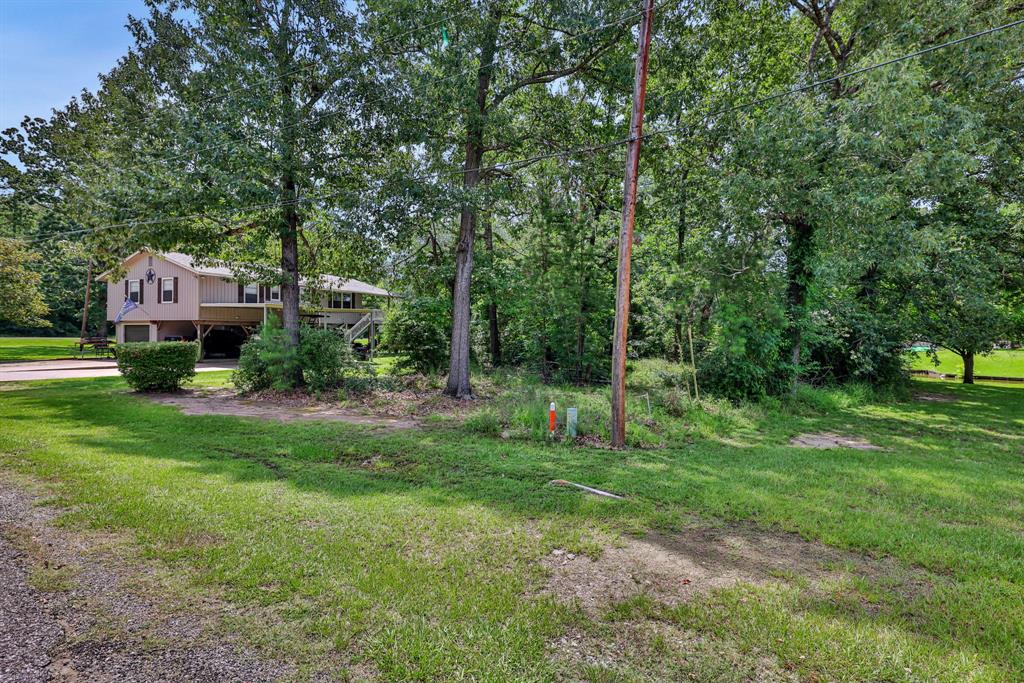 139 S Circle Drive, Livingston, Texas image 4