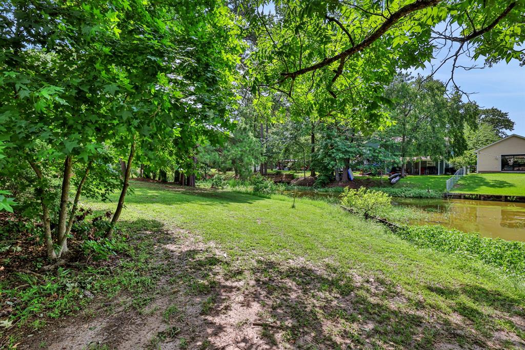 139 S Circle Drive, Livingston, Texas image 5