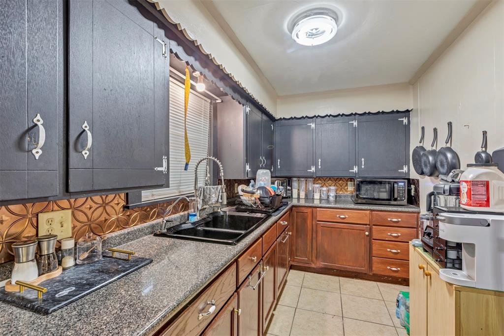 808 Morrell Street, Baytown, Texas image 8