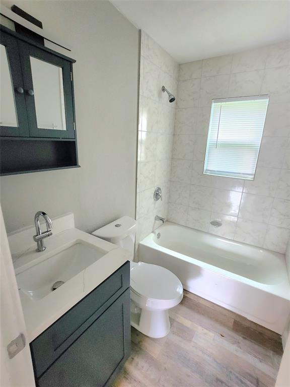 1085 Ellington Street, Houston, Texas image 7