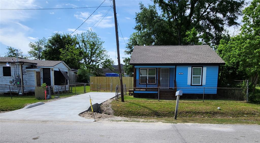 1085 Ellington Street, Houston, Texas image 1
