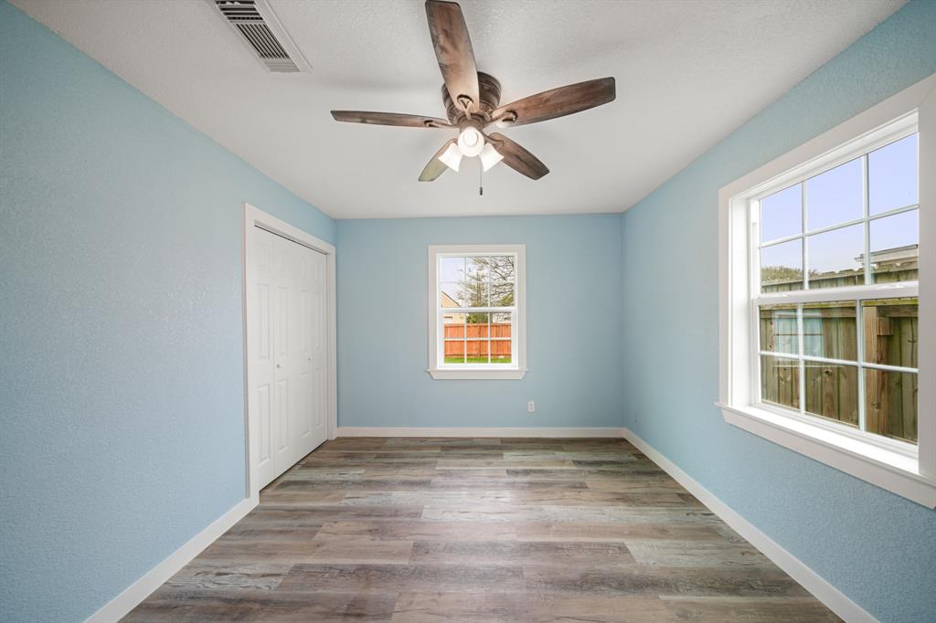 5528 Menard Avenue, Galveston, Texas image 12