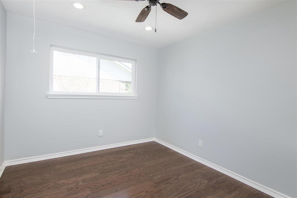 2811 Frostwood Circle, Dickinson, Texas image 29