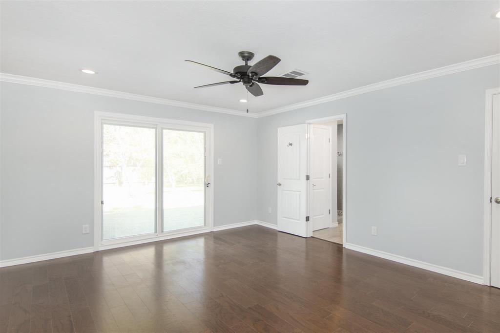 2811 Frostwood Circle, Dickinson, Texas image 21