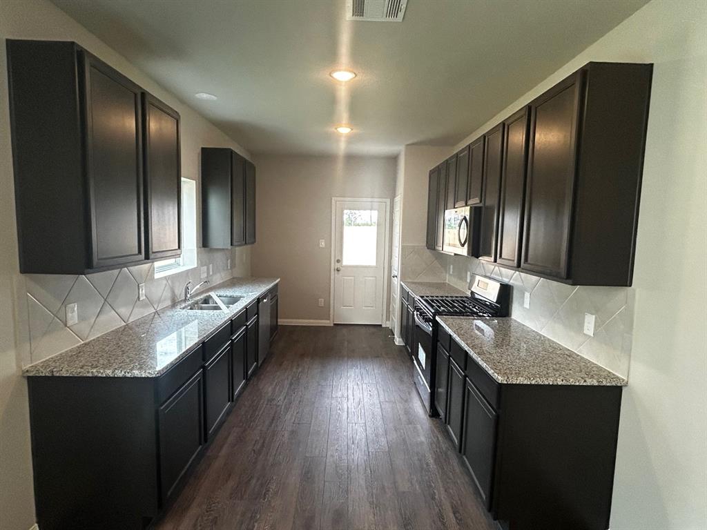 13925 Diamondback Drive, Splendora, Texas image 4