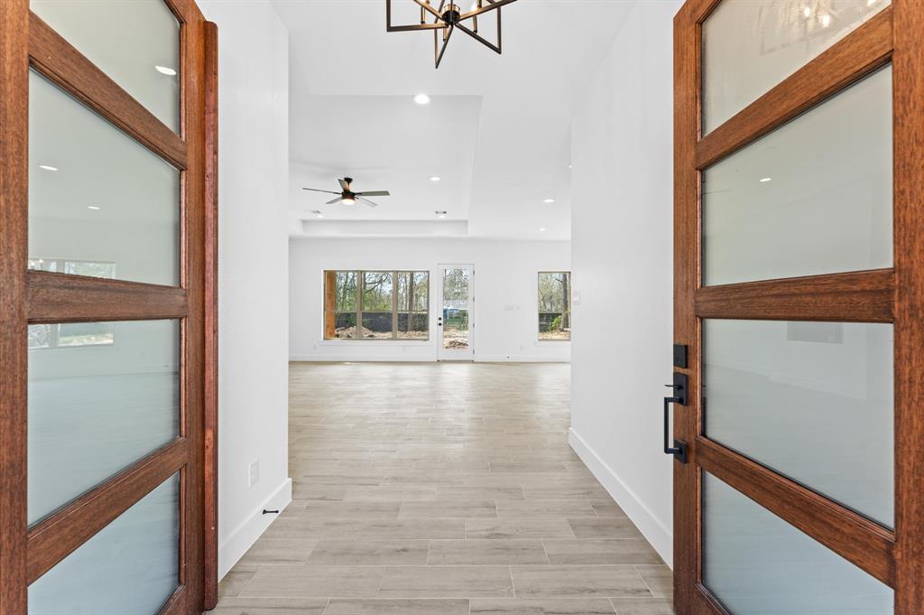 17018 Lexington Dr