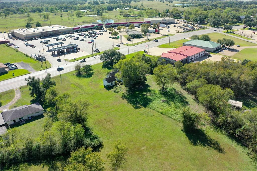 1623 E Main Street, Madisonville, Texas image 6