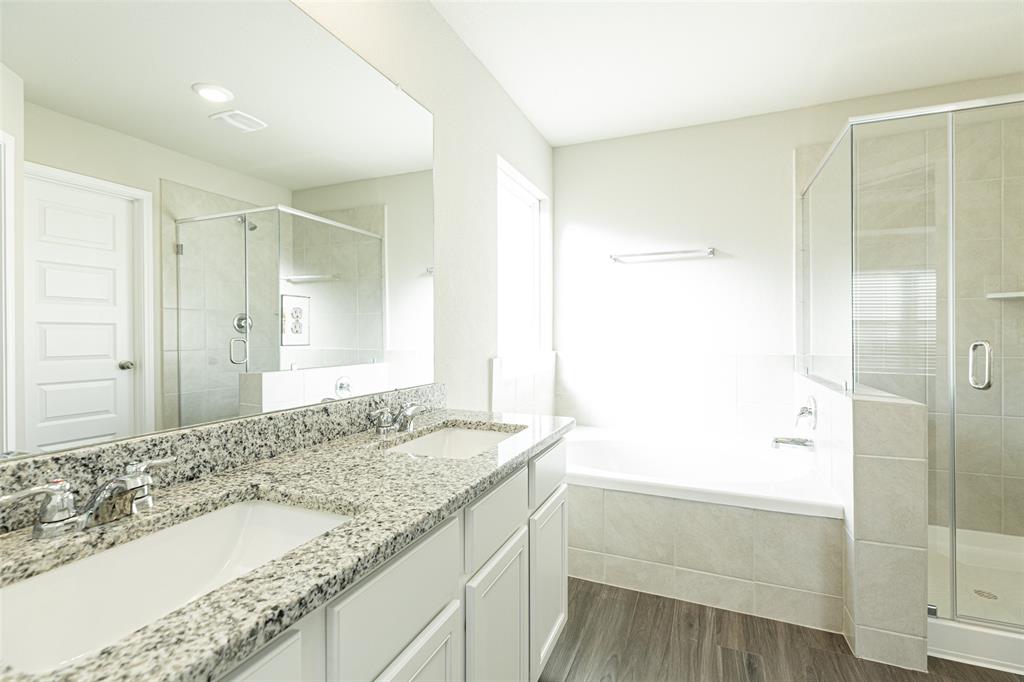 5135 Cannon Christopher Drive, Rosharon, Texas image 17