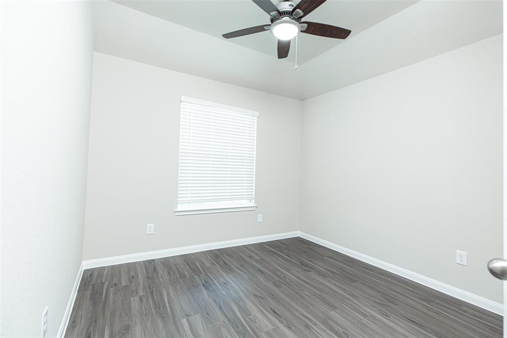 5135 Cannon Christopher Drive, Rosharon, Texas image 4