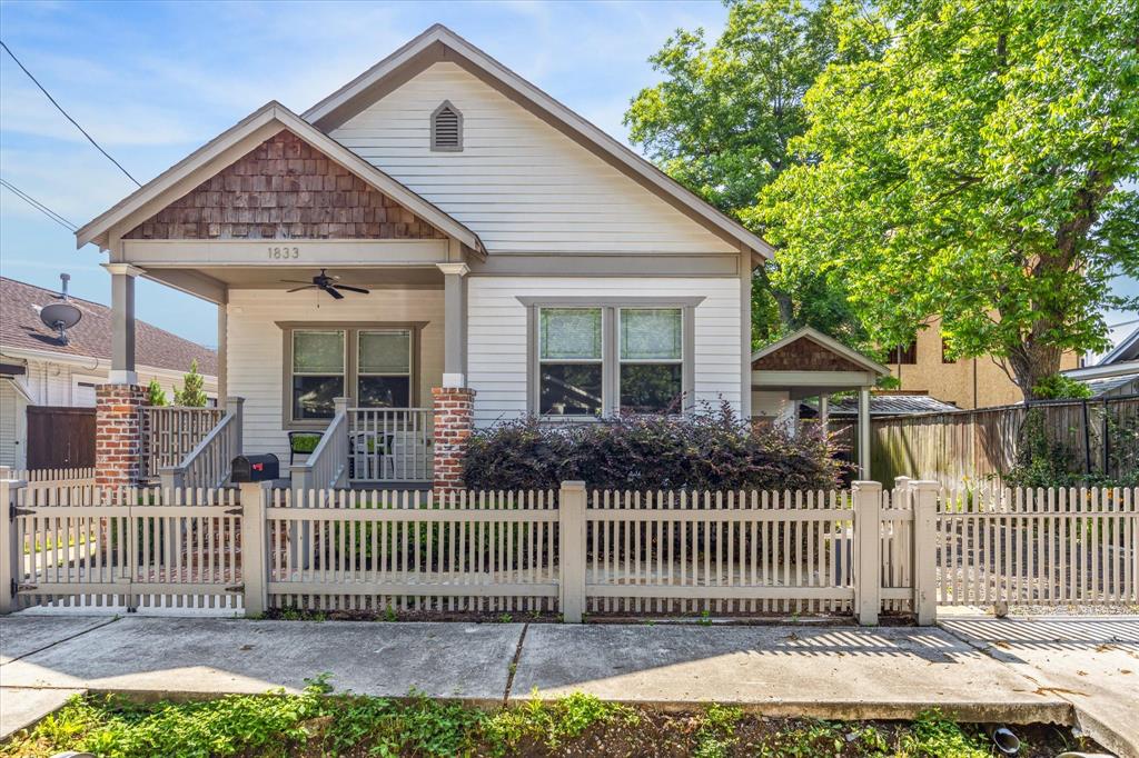 441 E Clark Street, Bartlett, Texas image 1
