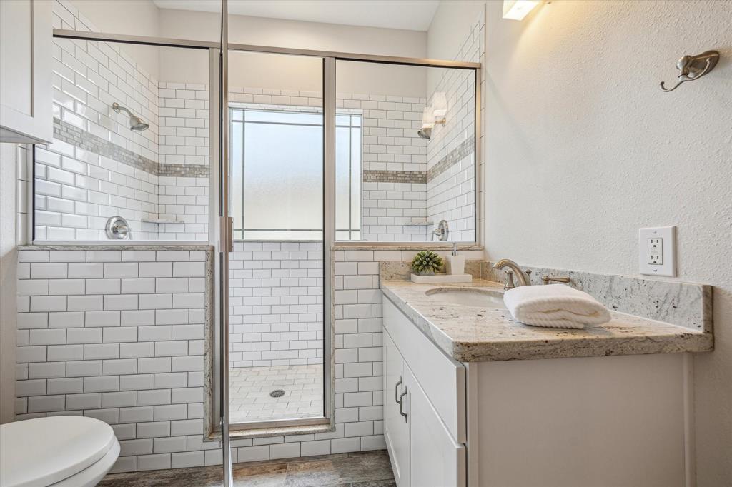441 E Clark Street, Bartlett, Texas image 20