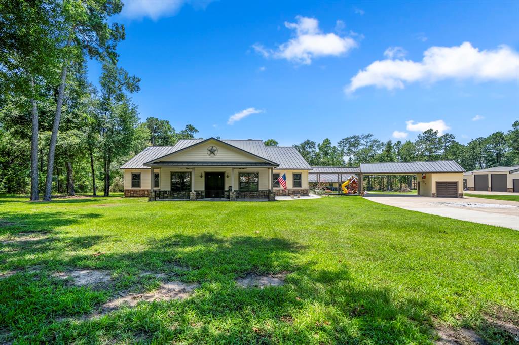 9914 Crestwater Circle
