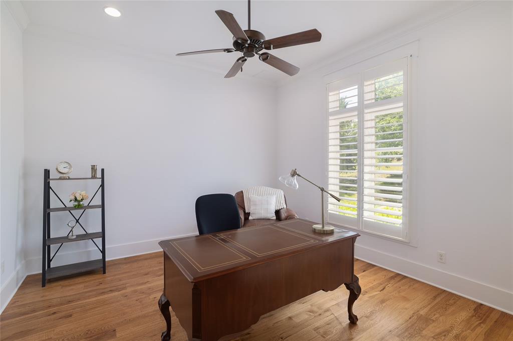 508 Golden Bear Drive, Austin, Texas image 19