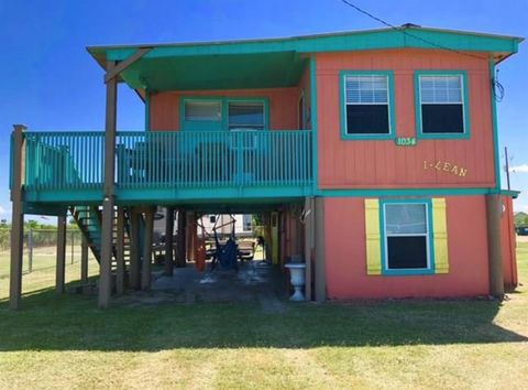 A home in Crystal Beach