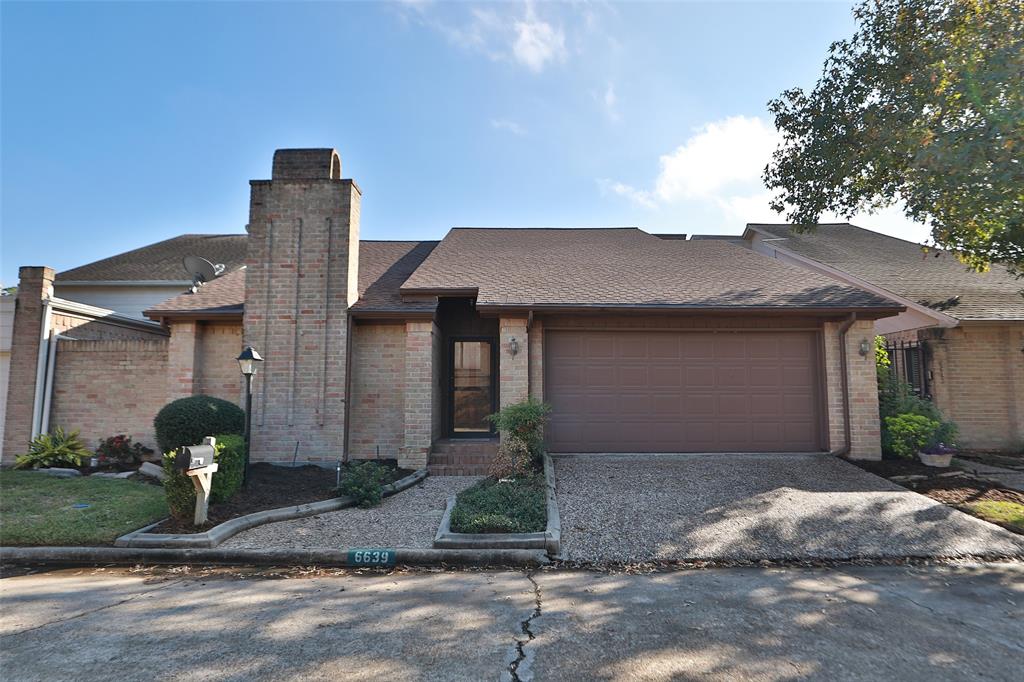 6639 Trebeck Lane, Spring, Texas image 1