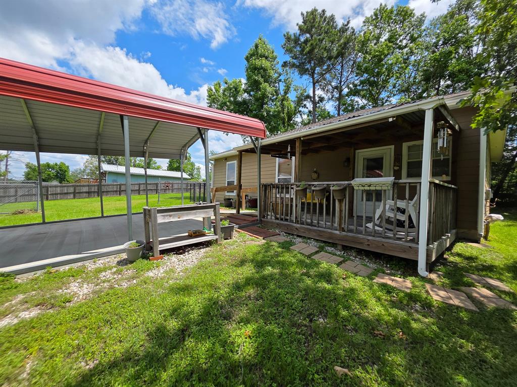 934 N Fm 356, Onalaska, Texas image 1