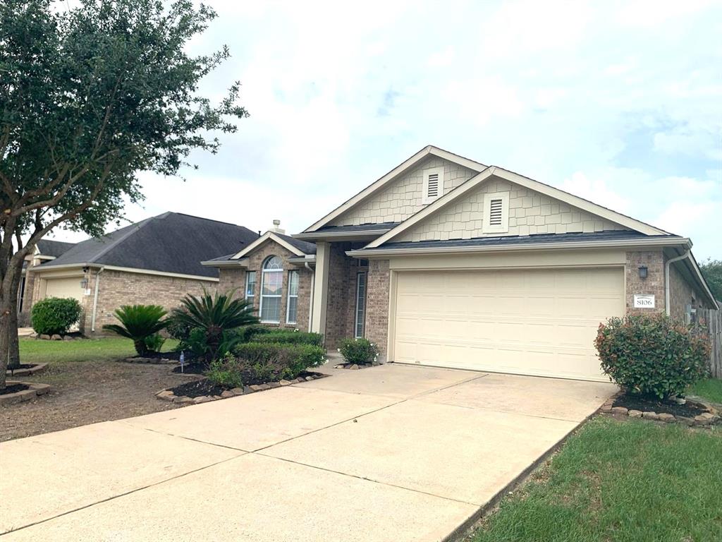 8106 Saragosa Blue Lane, Richmond, Texas image 2