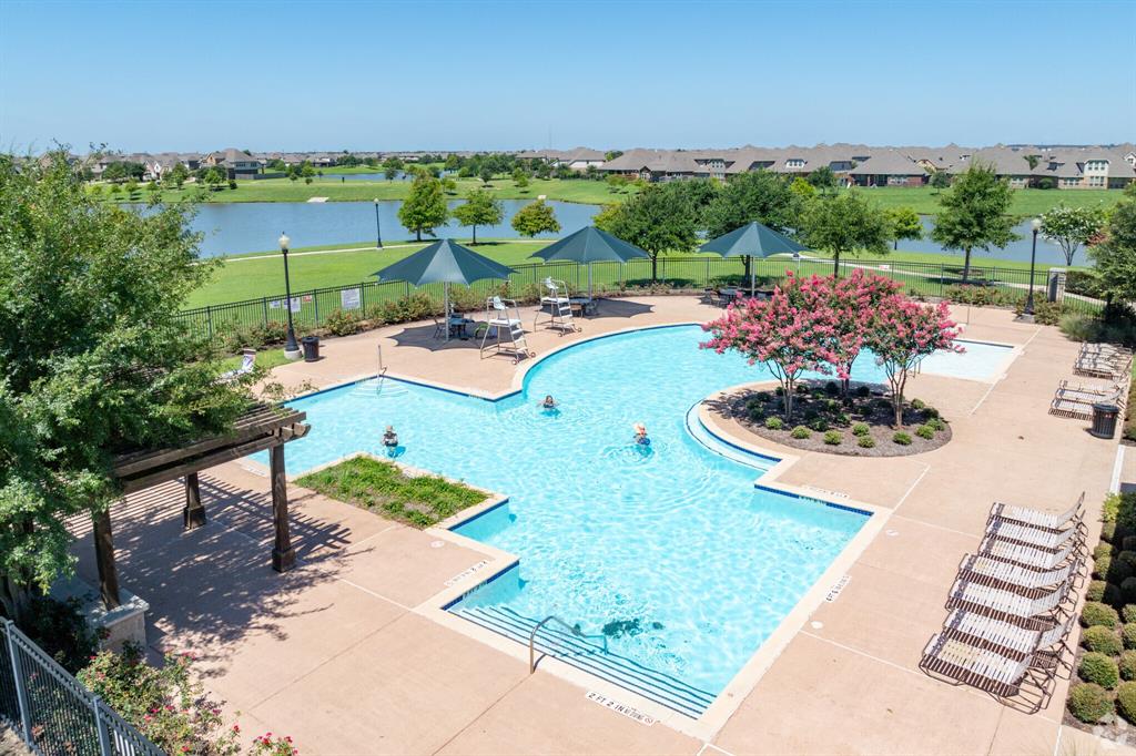 8106 Saragosa Blue Lane, Richmond, Texas image 32