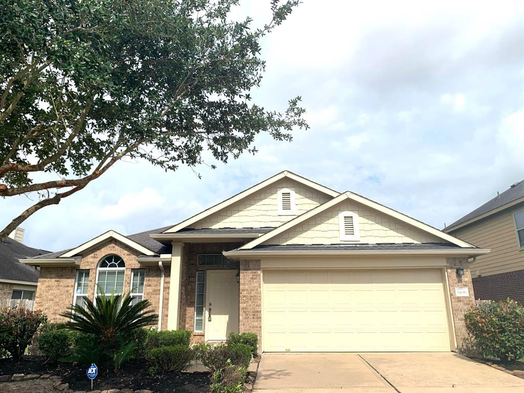 8106 Saragosa Blue Lane, Richmond, Texas image 1