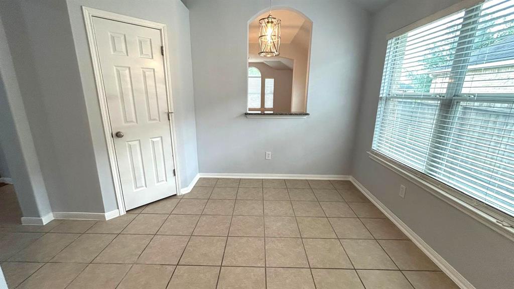 8106 Saragosa Blue Lane, Richmond, Texas image 11