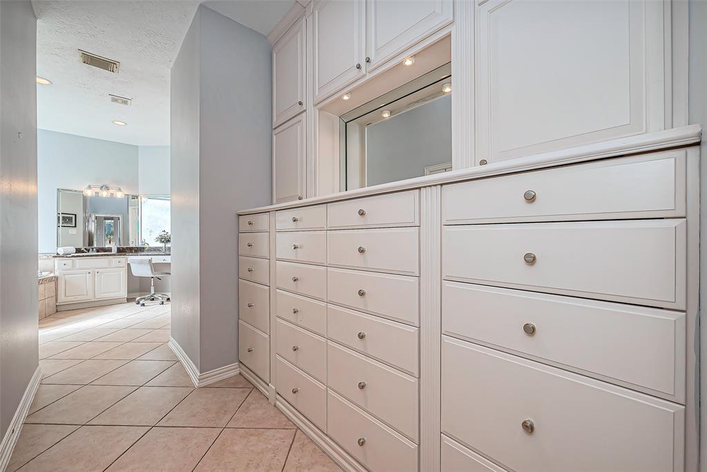 14610 Golden Bough Lane, Humble, Texas image 15