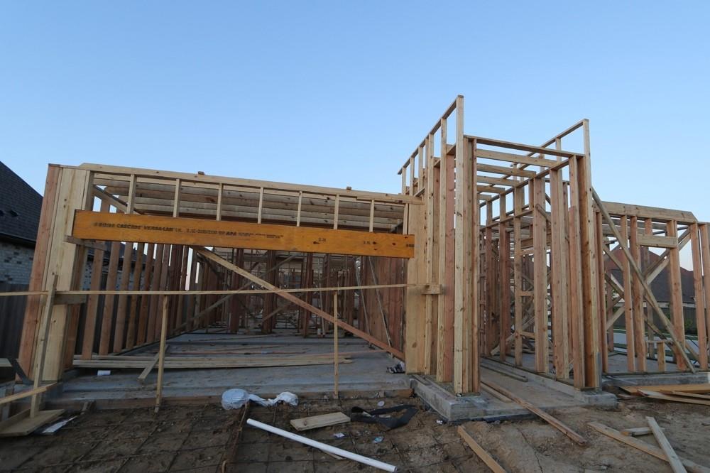 12302 Grassy Bend Drive, Mont Belvieu, Texas image 4