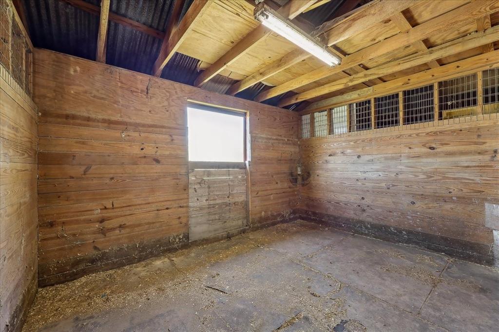 8475 Winzer Road, Beaumont, Texas image 37