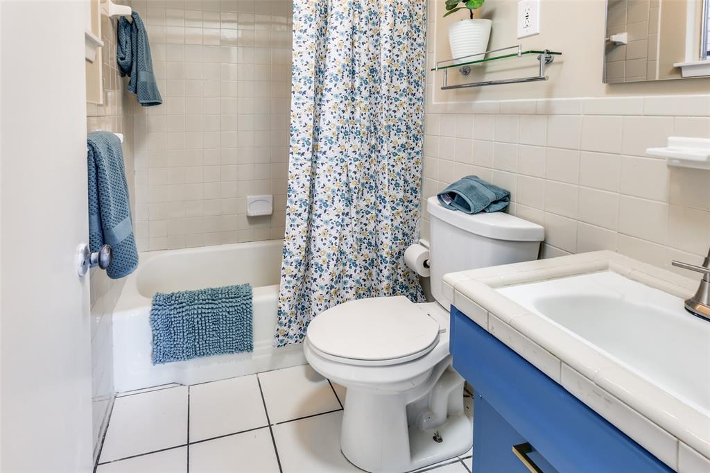 Austin, Texas 78704, United States, 3 Bedrooms Bedrooms, ,3 BathroomsBathrooms,Residential,Active,177127