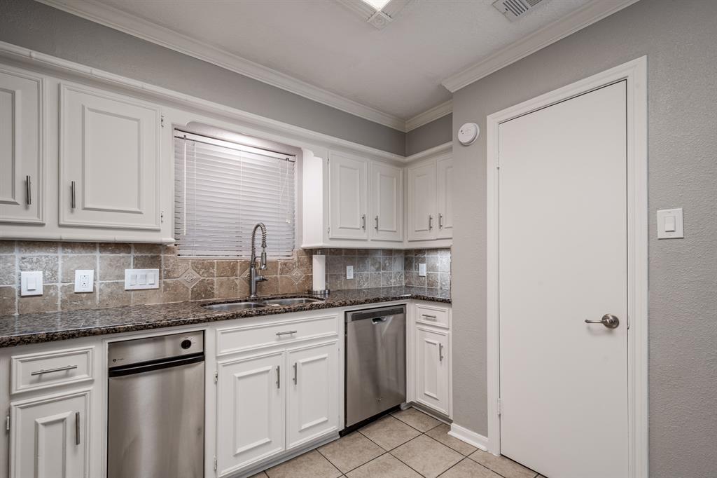 1714 Woodland Vista Drive, Houston, Texas image 17