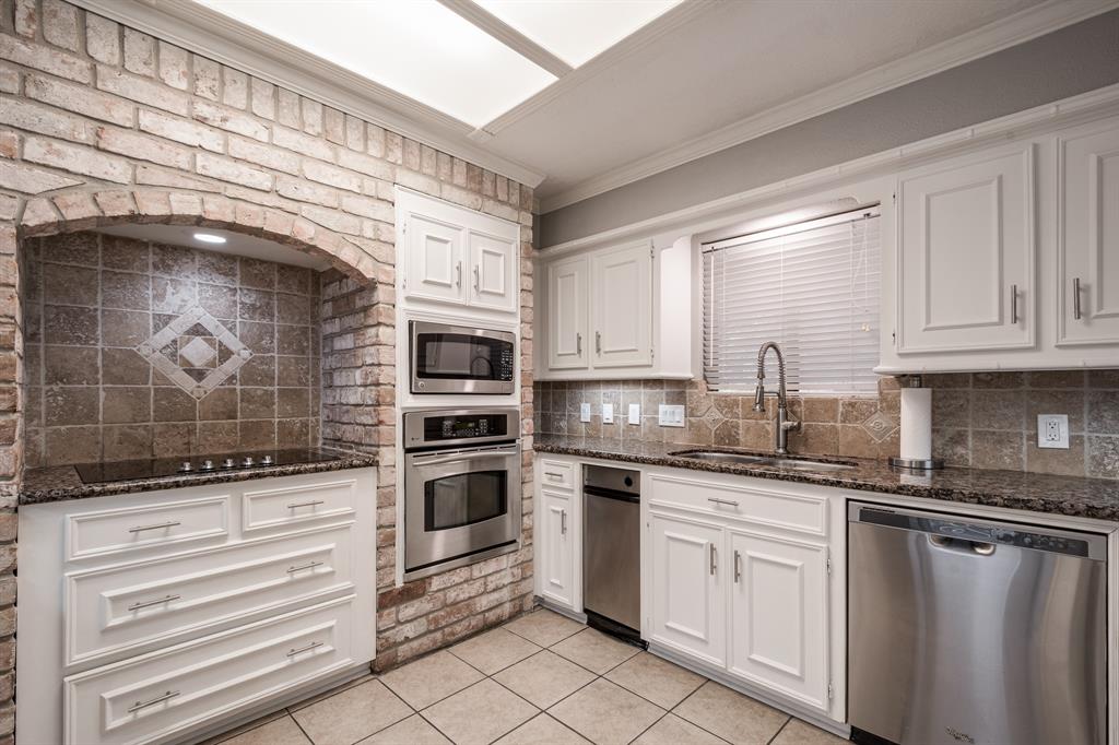 1714 Woodland Vista Drive, Houston, Texas image 16
