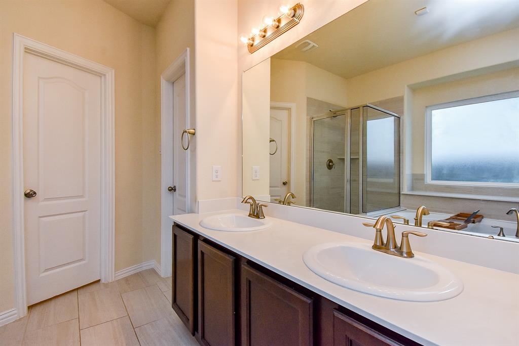 32903 Silver Meadow Way, Brookshire, Texas image 27