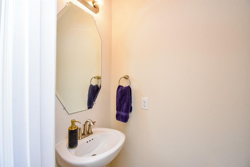 32903 Silver Meadow Way, Brookshire, Texas image 22