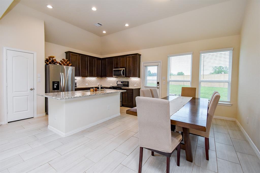 32903 Silver Meadow Way, Brookshire, Texas image 15