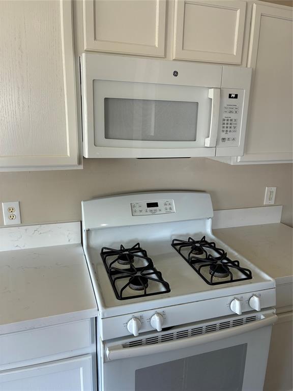 19638 Plantation Grove Trail, Katy, Texas image 13