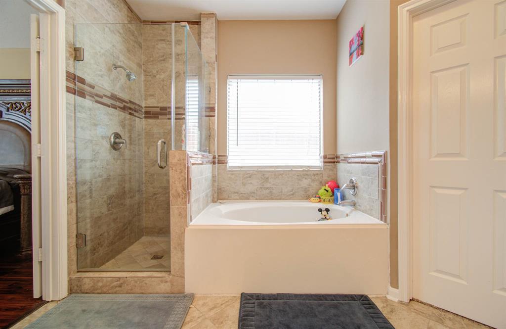 1814 Thistlecreek Court, Fresno, Texas image 18
