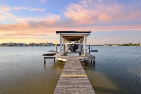 A home in Seabrook