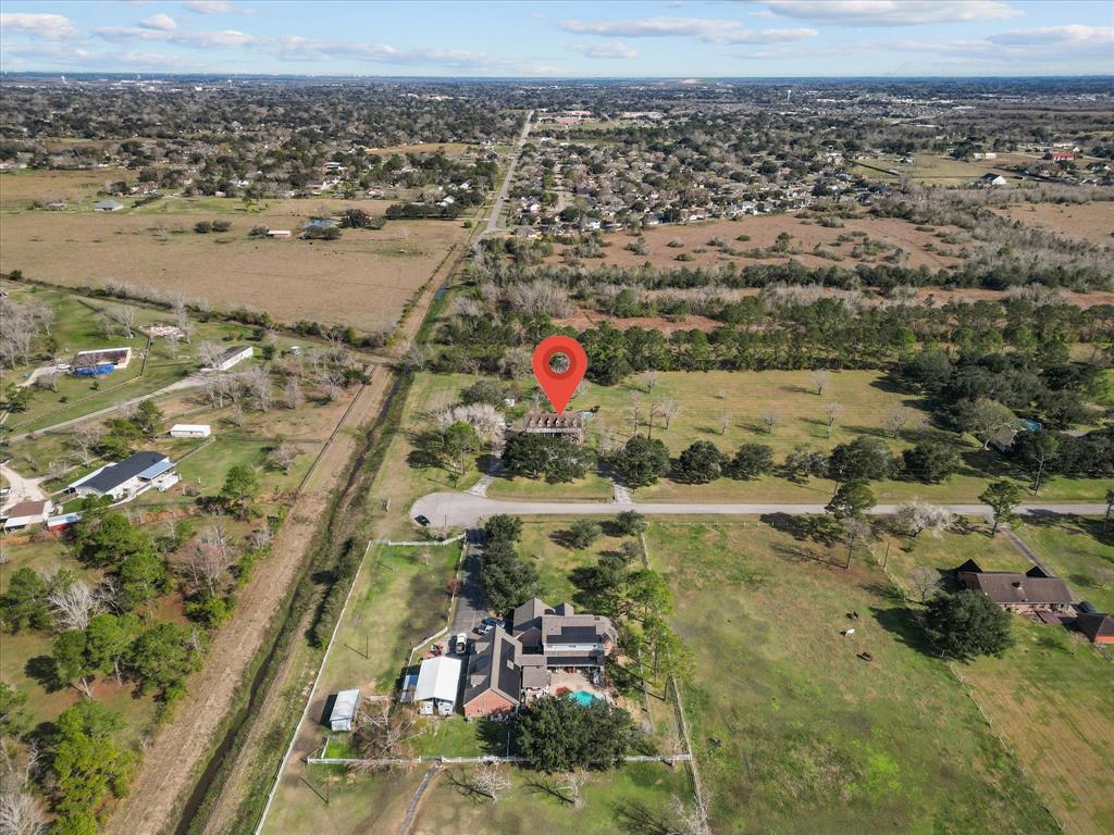 3003 Sky Ranch Drive, Alvin, Texas image 38