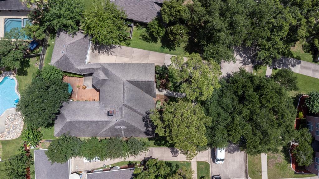 2107 Enchanted Lake Drive, League City, Texas image 46