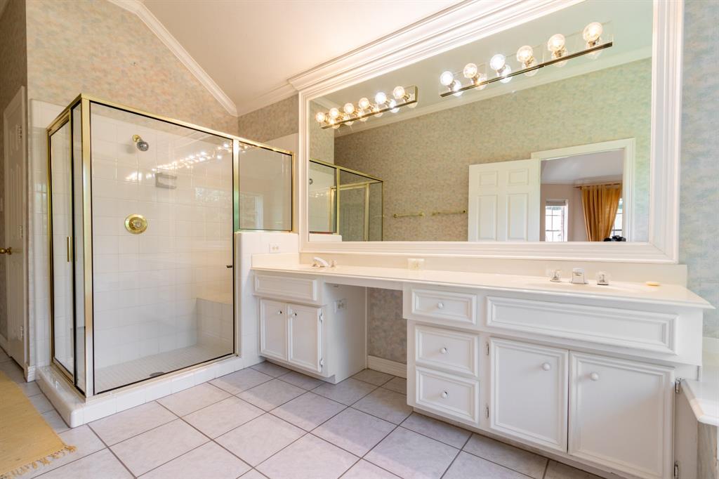 2107 Enchanted Lake Drive, League City, Texas image 19