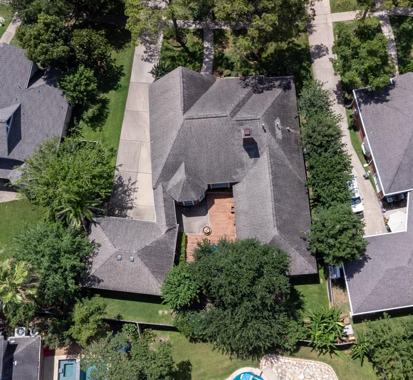 2107 Enchanted Lake Drive, League City, Texas image 47