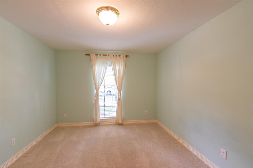 2107 Enchanted Lake Drive, League City, Texas image 31