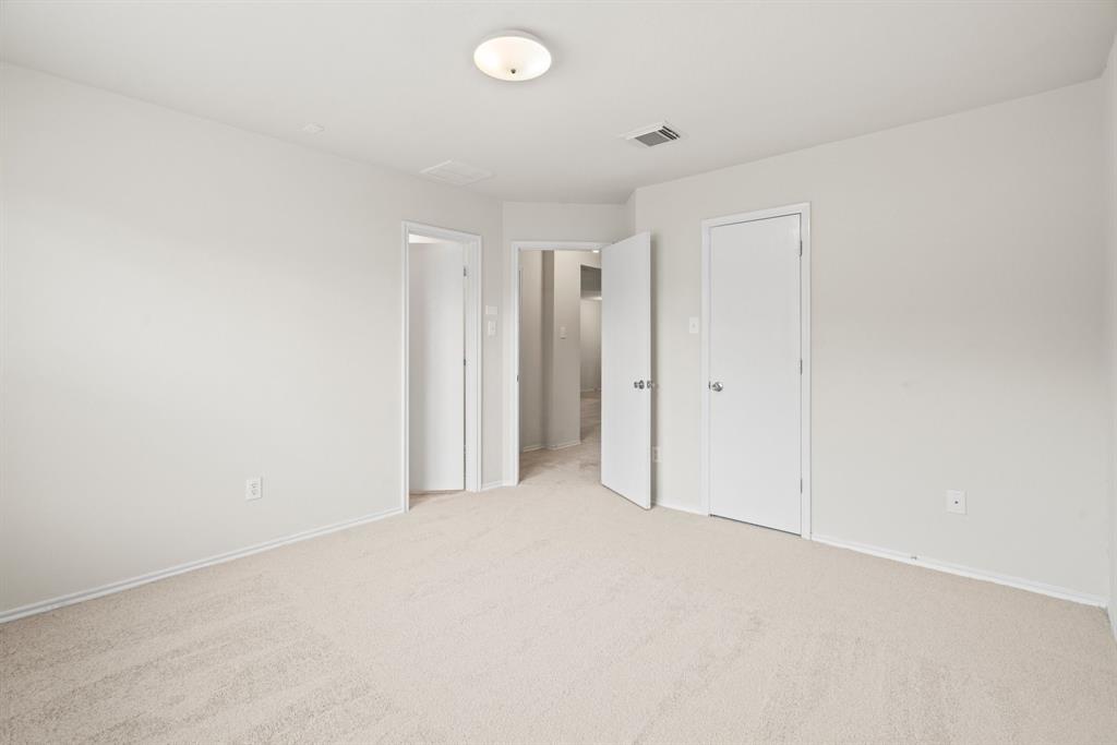 8110 Chancewood Lane, Humble, Texas image 10