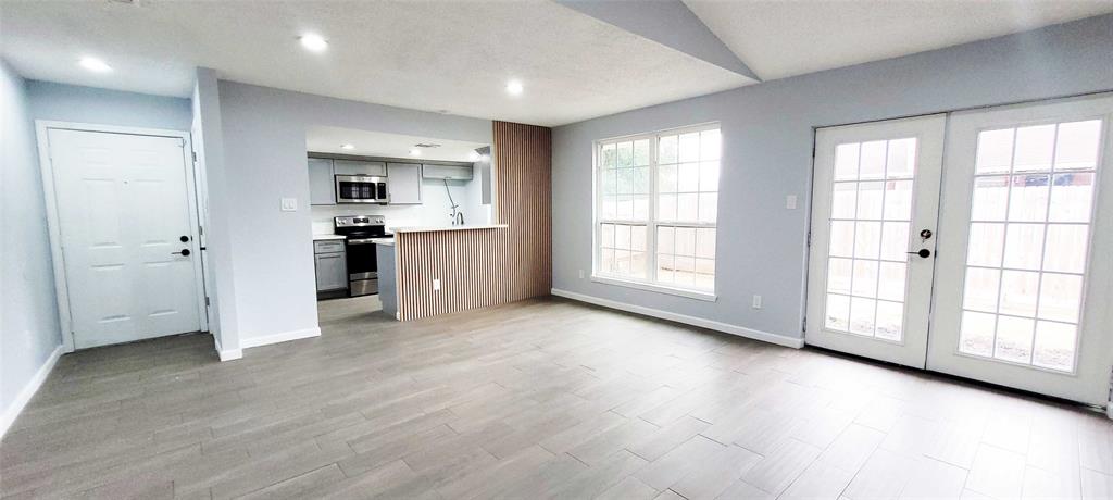 11426 Graywood Drive, Houston, Texas image 7