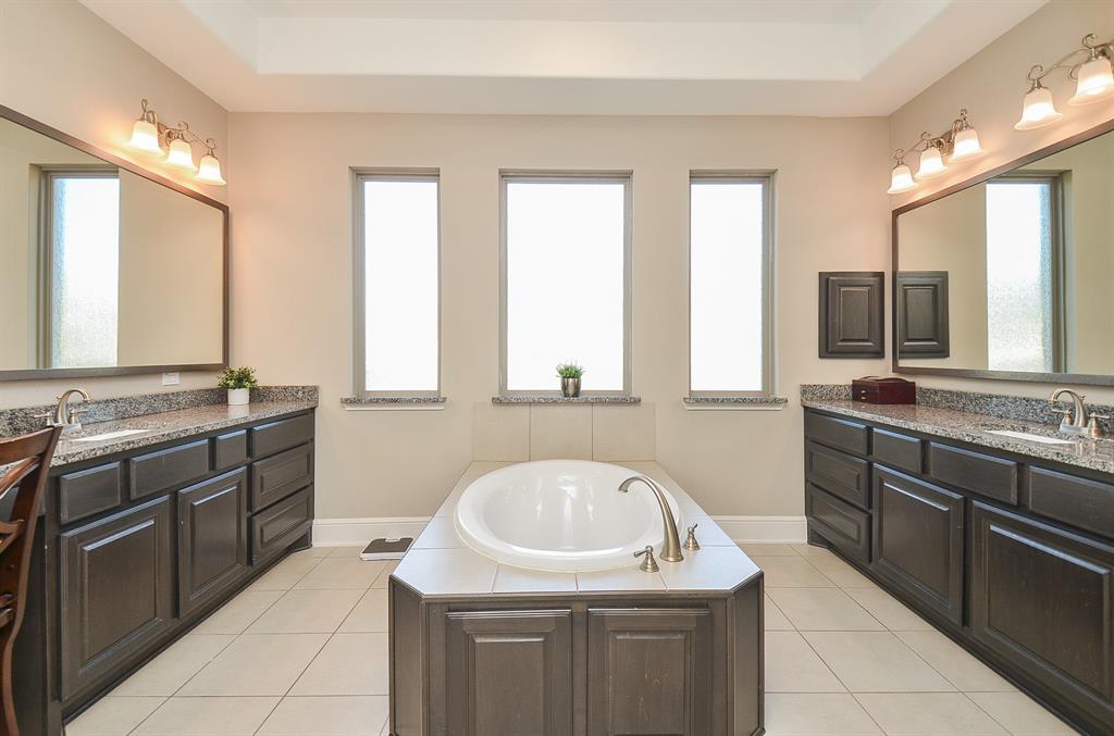 7037 N Savannah Run, Katy, Texas image 30