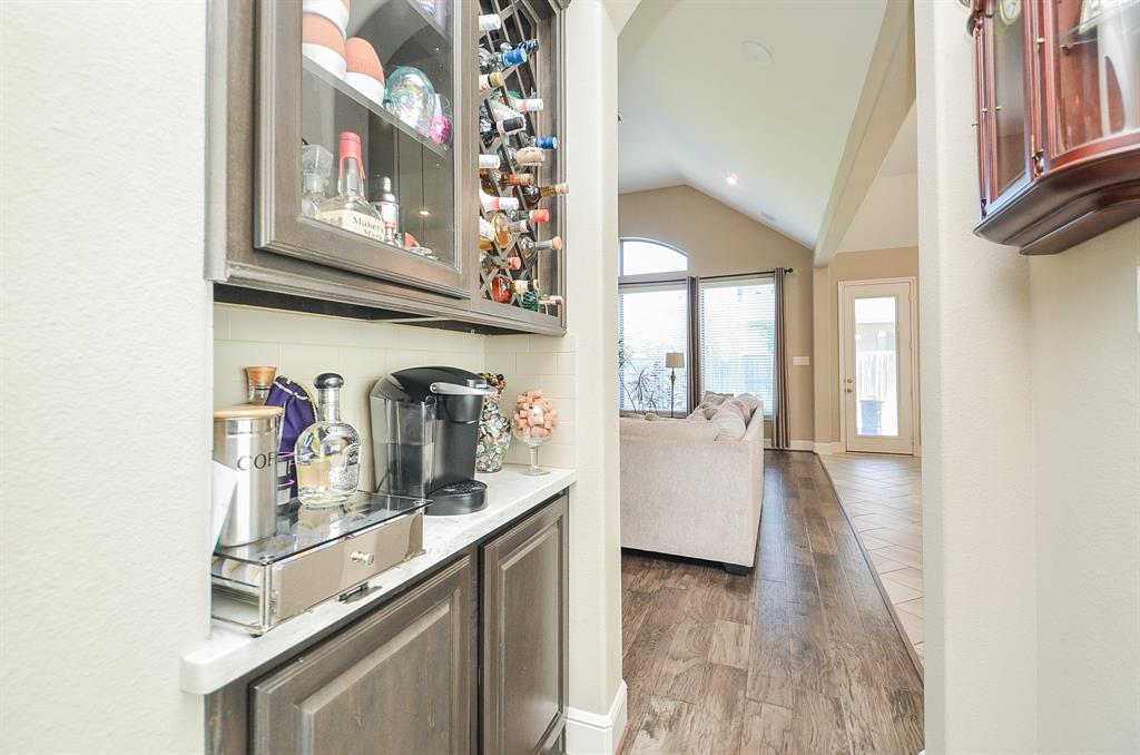 7037 N Savannah Run, Katy, Texas image 16