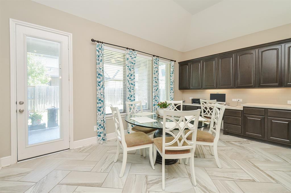 7037 N Savannah Run, Katy, Texas image 27